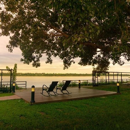 Bo Tree Cottage On The River 묵다한 외부 사진