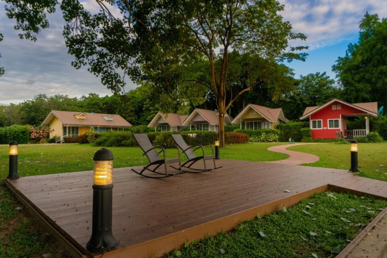 Bo Tree Cottage On The River 묵다한 외부 사진