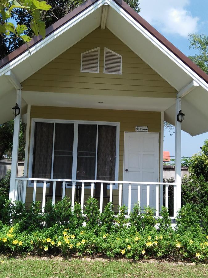 Bo Tree Cottage On The River 묵다한 외부 사진