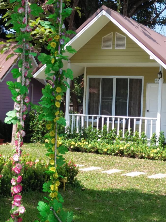 Bo Tree Cottage On The River 묵다한 외부 사진